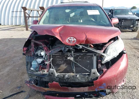 2011 Toyota Sienna Xle from USA, damaged, VIN 5TDDK3DC7BS005844